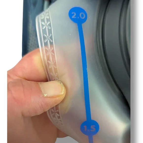 NWOT Ozark Trail Pearson Creek 2 Ltr Hydration Pack - Picture 8 of 10